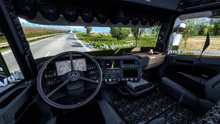 Scania-R620-V1_XE75C.jpg